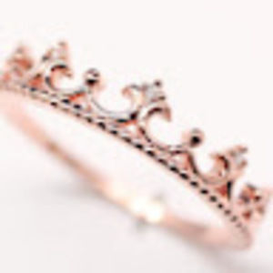 Meet your Posher, Mia